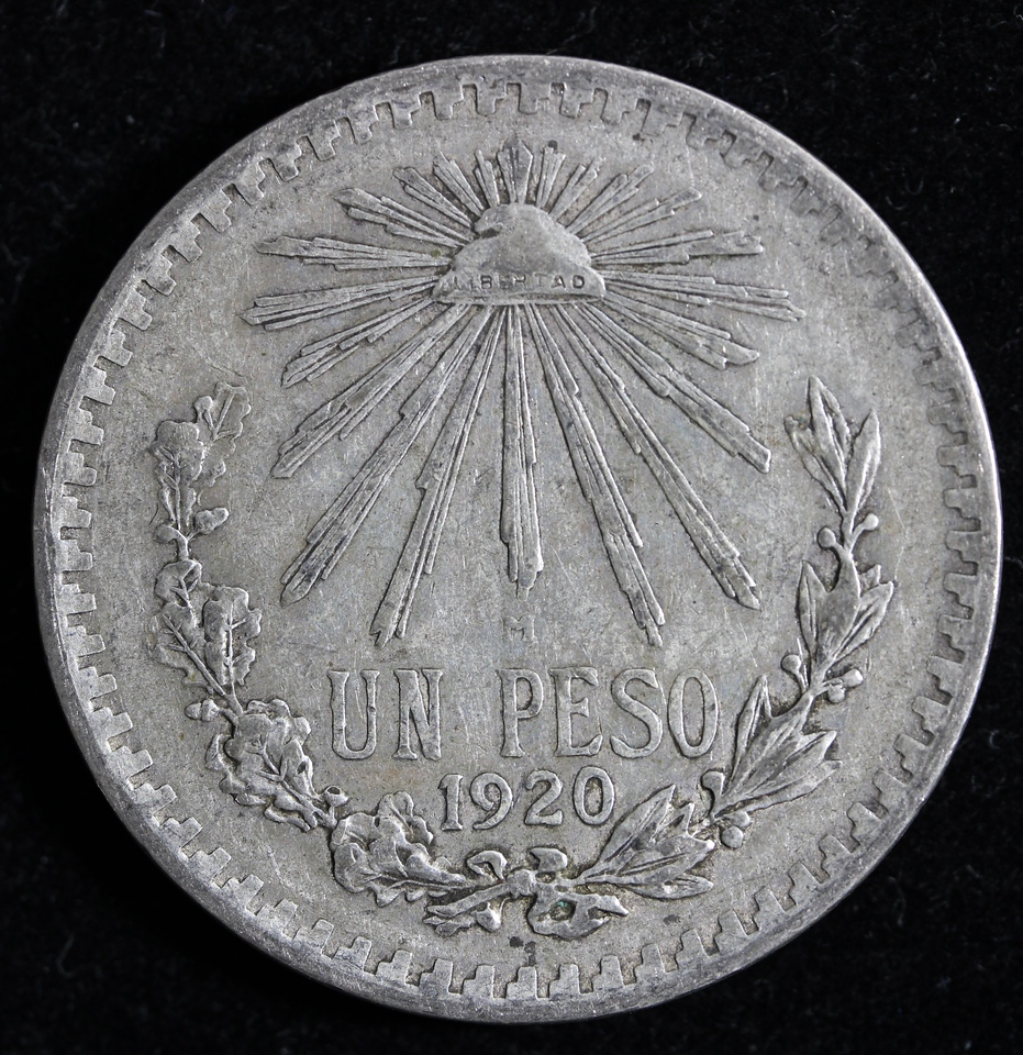 (1) 1920 Mexico Silver Coin Un Peso Cap and Rays .720 Fine Silver Plata