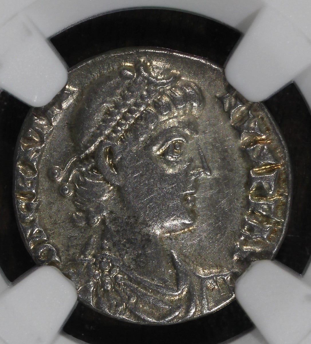 Gratian, Western Roman Empire (AD 367-383). AR siliqua NGC XF