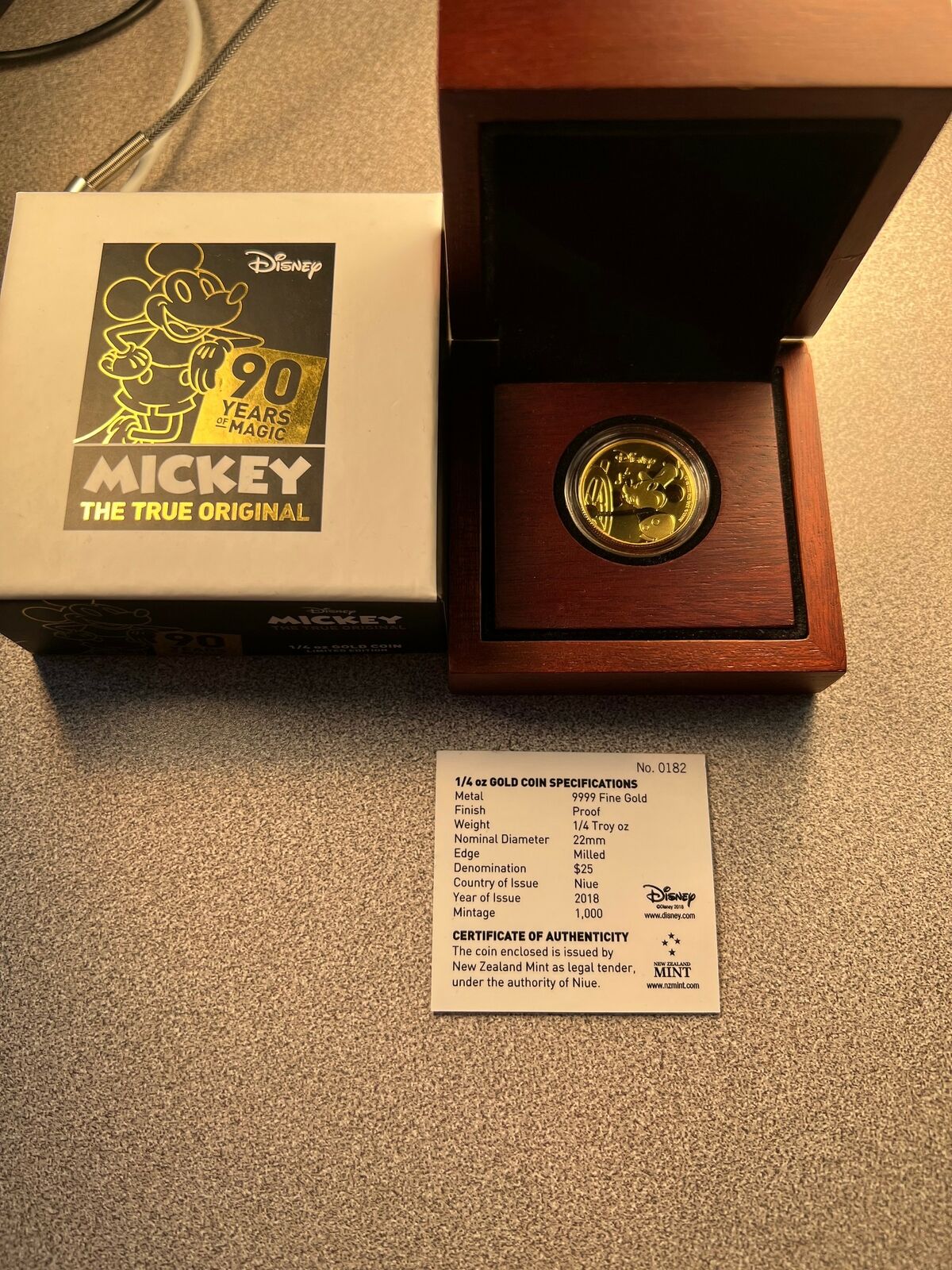 2018 (Proof) 1/4 oz Gold $25 Niue Disney Mickey Mouse Coin w/ Box and COA